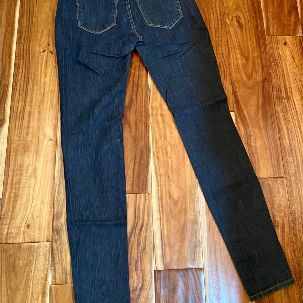 BDG Women’s Cigarette Jeans - Picture 7 of 9